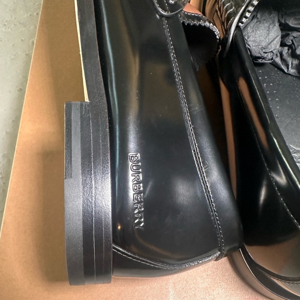 Burberry Shane Men's Black/Beige Checkered Leather Penny Loafers Size 40 or 7 Us - Picture 9 of 10